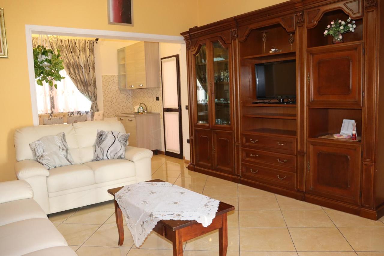 Casa Andreea Vicino Al Centro Di Olbia Iun R5904 아파트 외부 사진